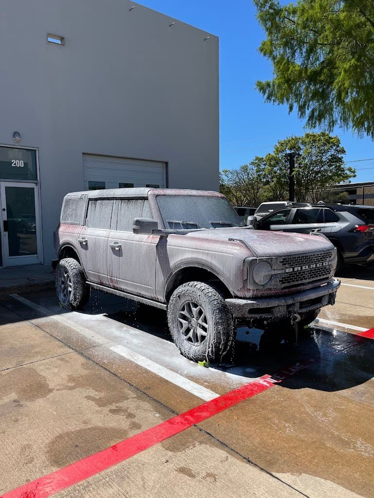 M&R Auto Detailing featured