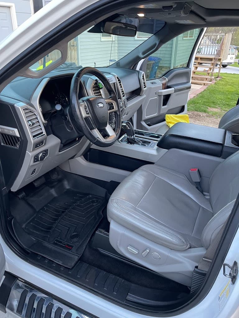 Carlitos Mobile Detailing featured