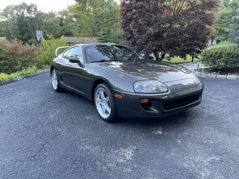 SHINING SPREE featured