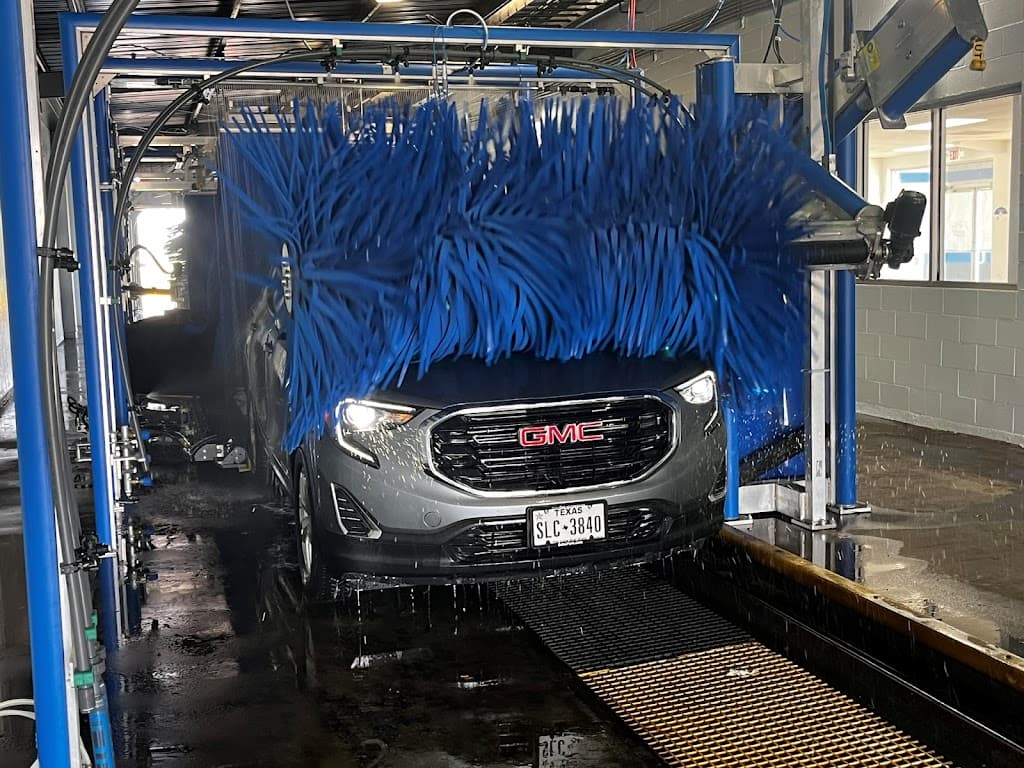 Daywash Express Carwash & Auto Detail featured