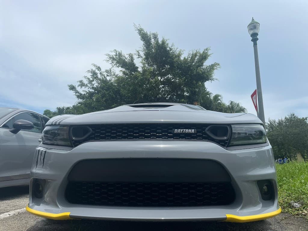 Right Guys Mobile Detail featured