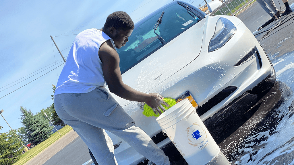 Resurrection Auto Detailing LLC featured