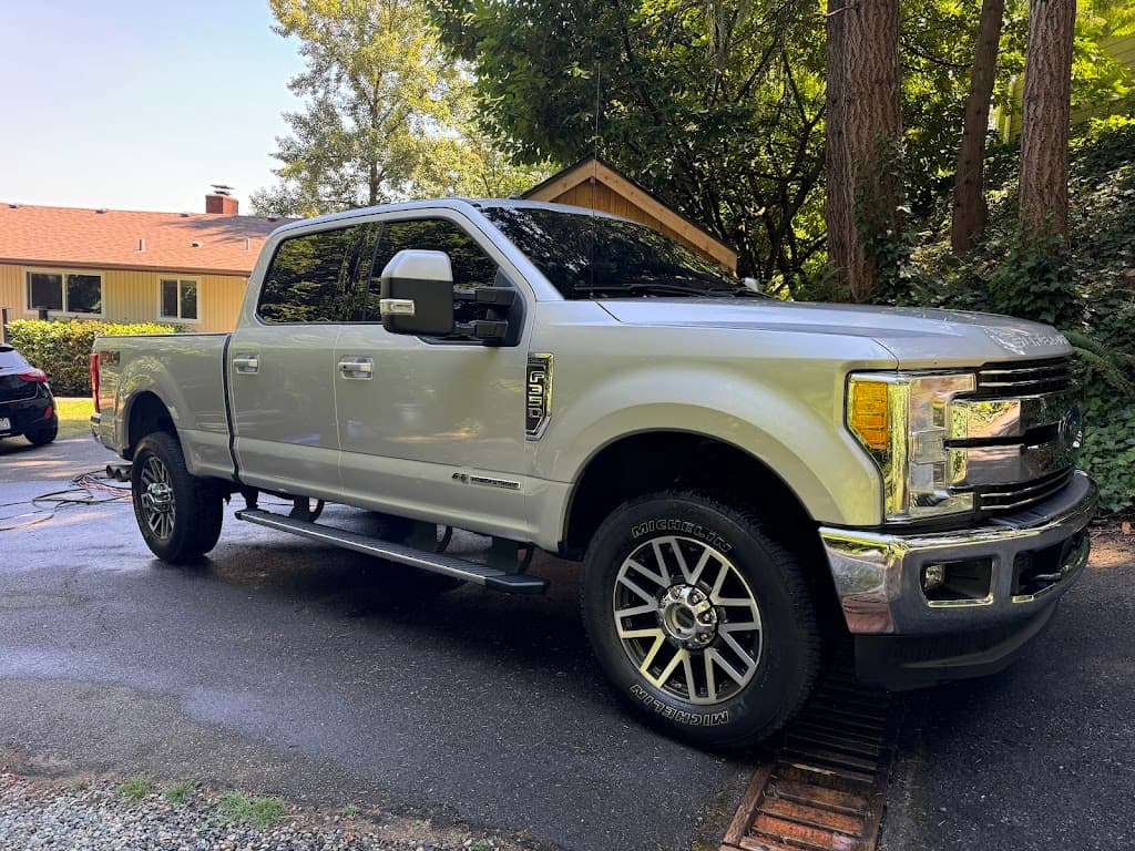 shiny solution auto spa featured
