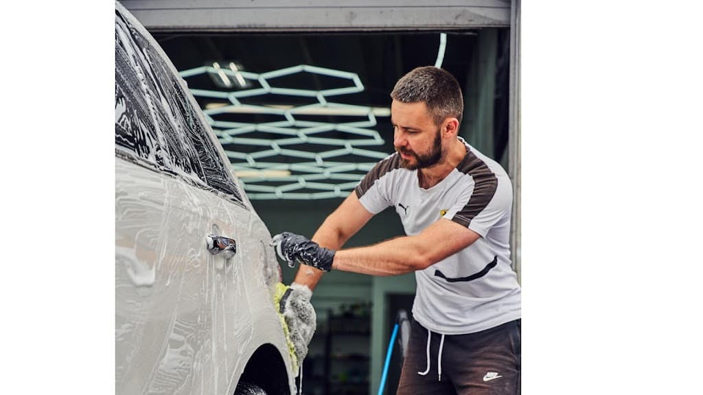 Hollywood Garage Detailing featured