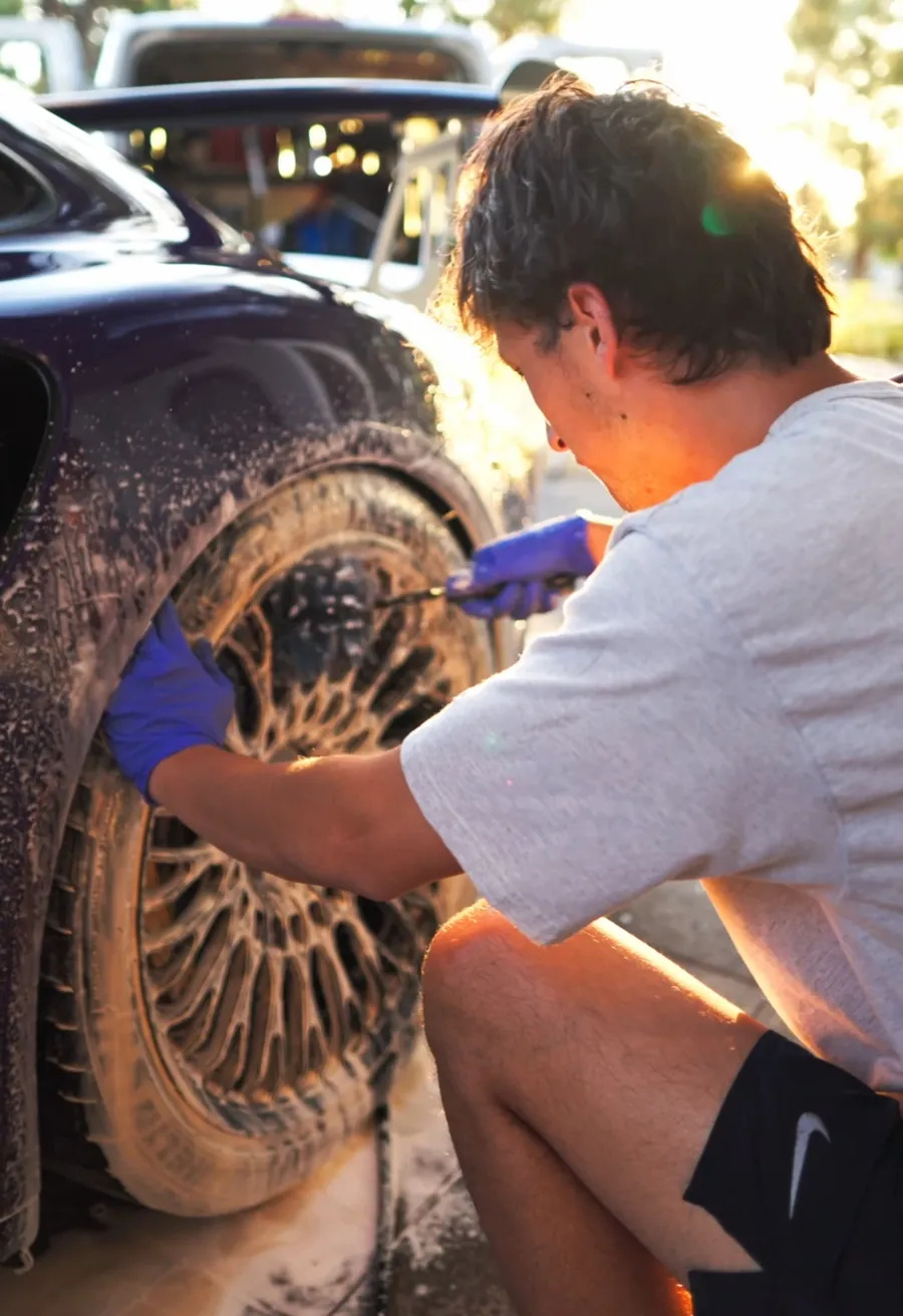 Driveway Auto Spa — car detailing in Phoenix