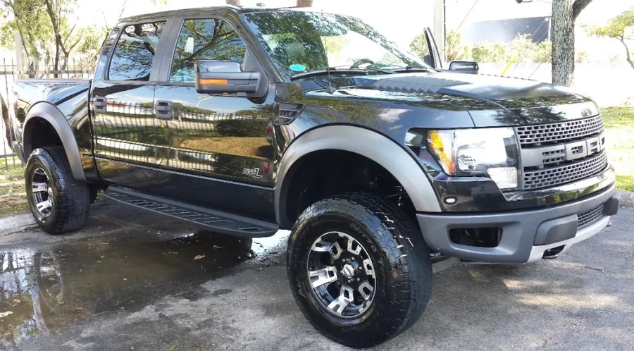 Detailing work by El Bori Mobile Car Wash & Detail