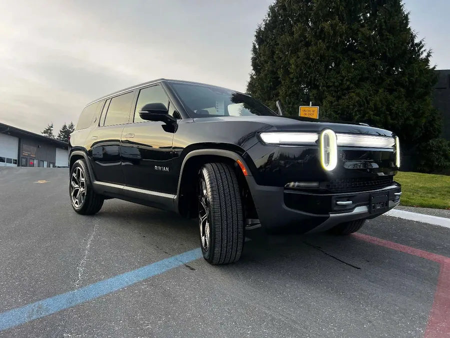 L&M mobile car detailing ,ceramic coating — car detailing in Seattle