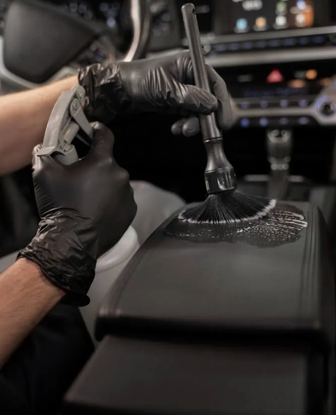 Santana Mobile Detailing — car detailing in Aurora