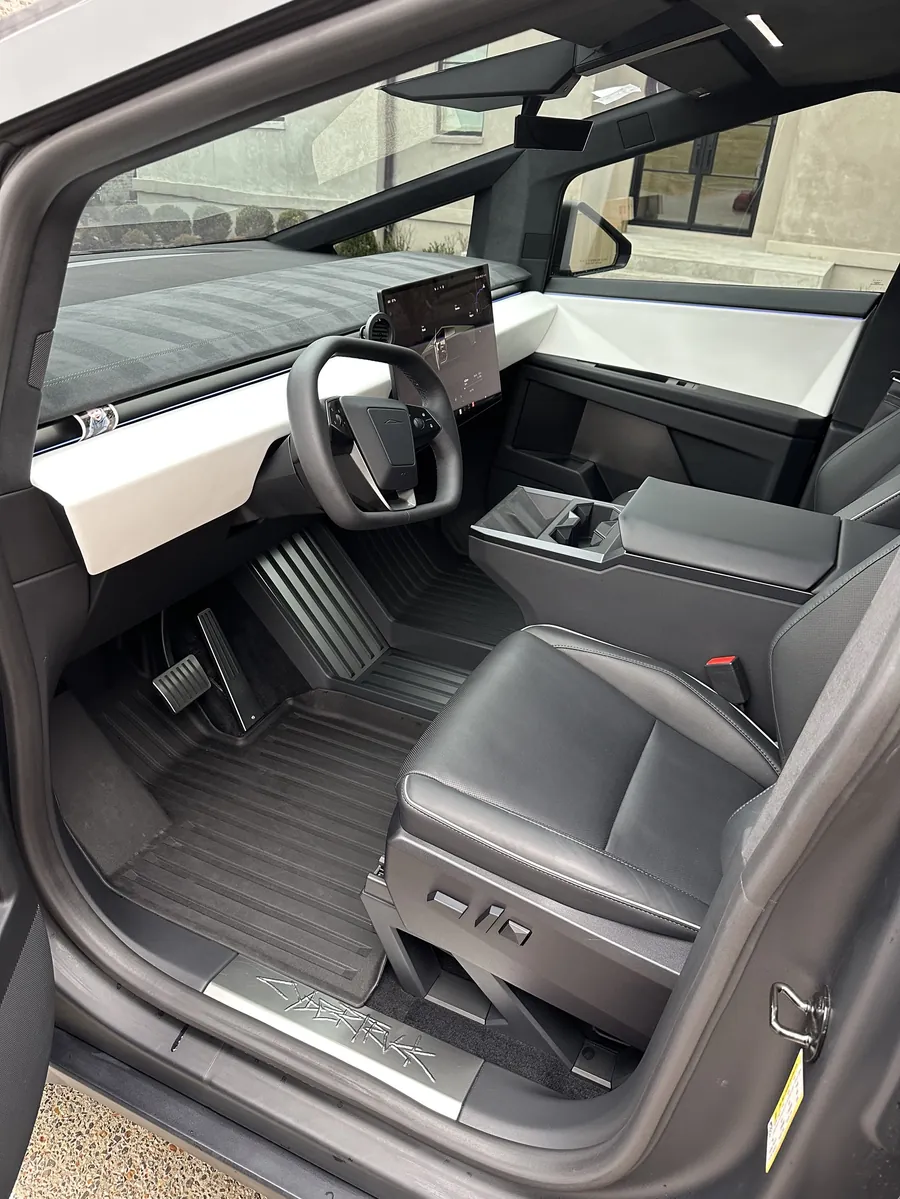 Detailing work by SumnerPros